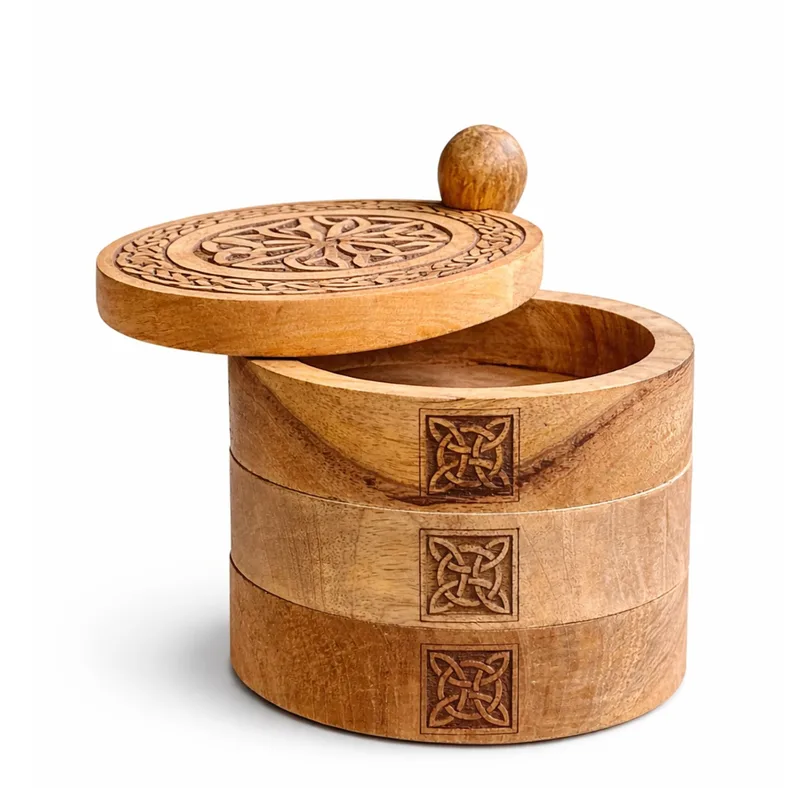 Celtic Carved 3 Tier Revolving Scatola — foto 2