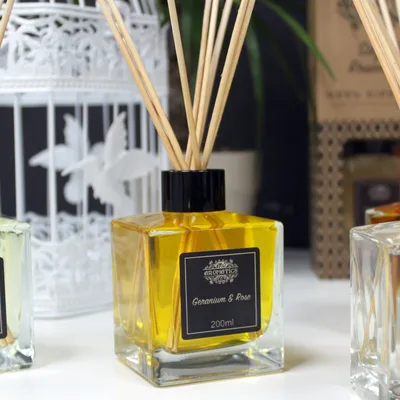 200ml Geranium & Rosa Essenziale Olio Reed Diffusore