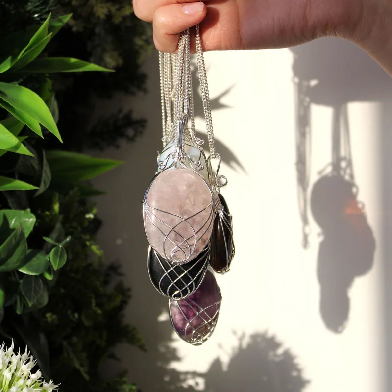 Swirl Wrapped Gemstone Necklace Rosa Quartz — foto 1