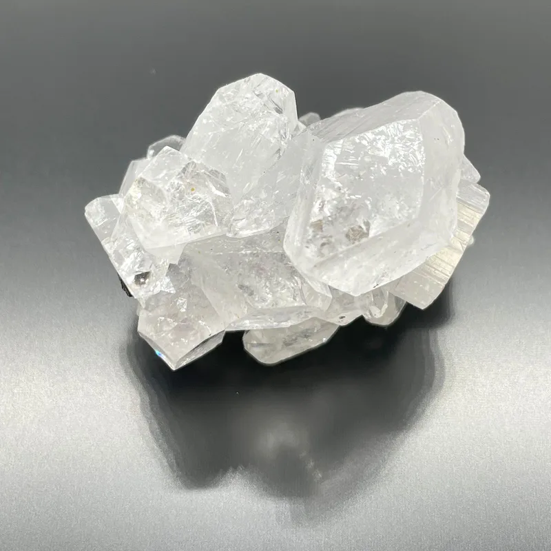 Bianco Appophylite Clusters 20-30mm — foto 4