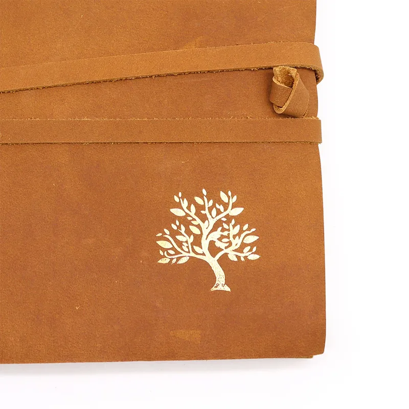 Leather Sketchbook Golden Albero 144 pages 18x23cm — foto 1