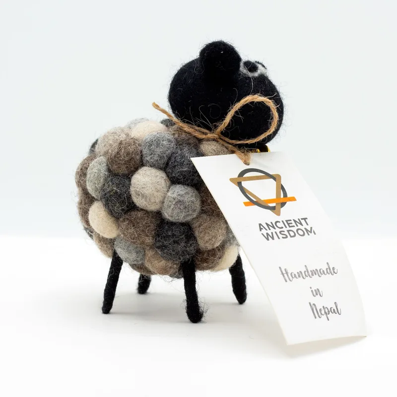 Little Felt Sheep - Multi Greys — foto 1