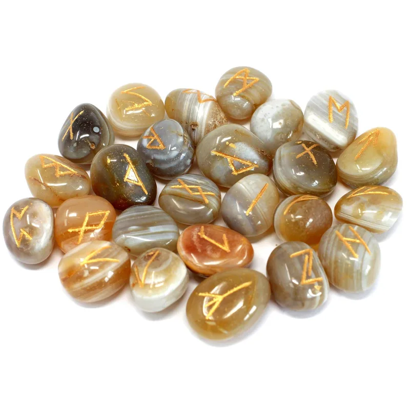 Runes Stone Set in Pouch Banded Agate — foto 1