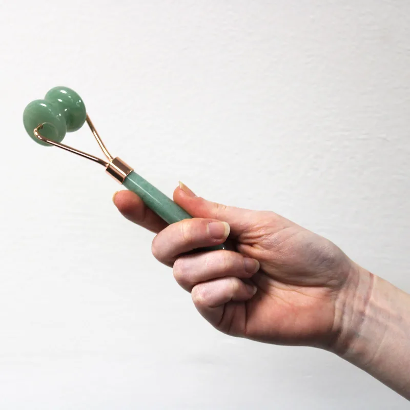 Gemstone Jawline Roller Jade — foto 3