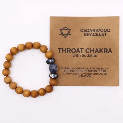 Bracciale in legno di cedro per il chakra del terzo occhio con sodalite. — foto 3