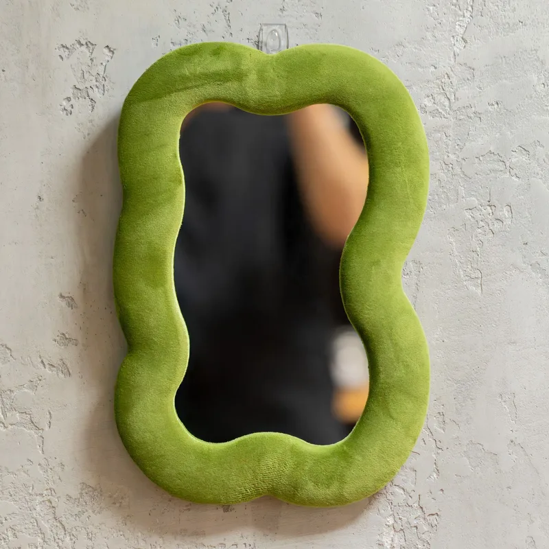 Soft Squiggly Mirror Large Cloud Moss Verde — foto 4