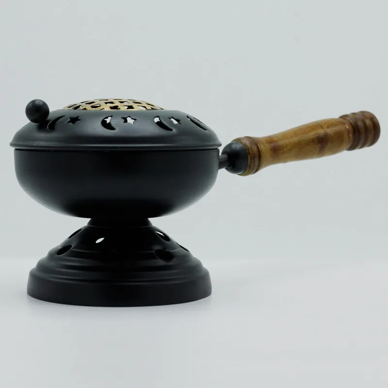 Large Iron Censer on Stand Incenso Bruciatore - Oro detail