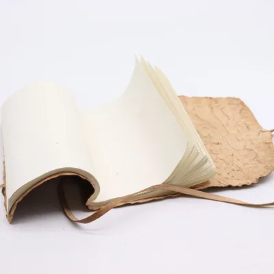 Rolled Leather Travel Notebook 96 pages Naturale 21x15cm — foto 1