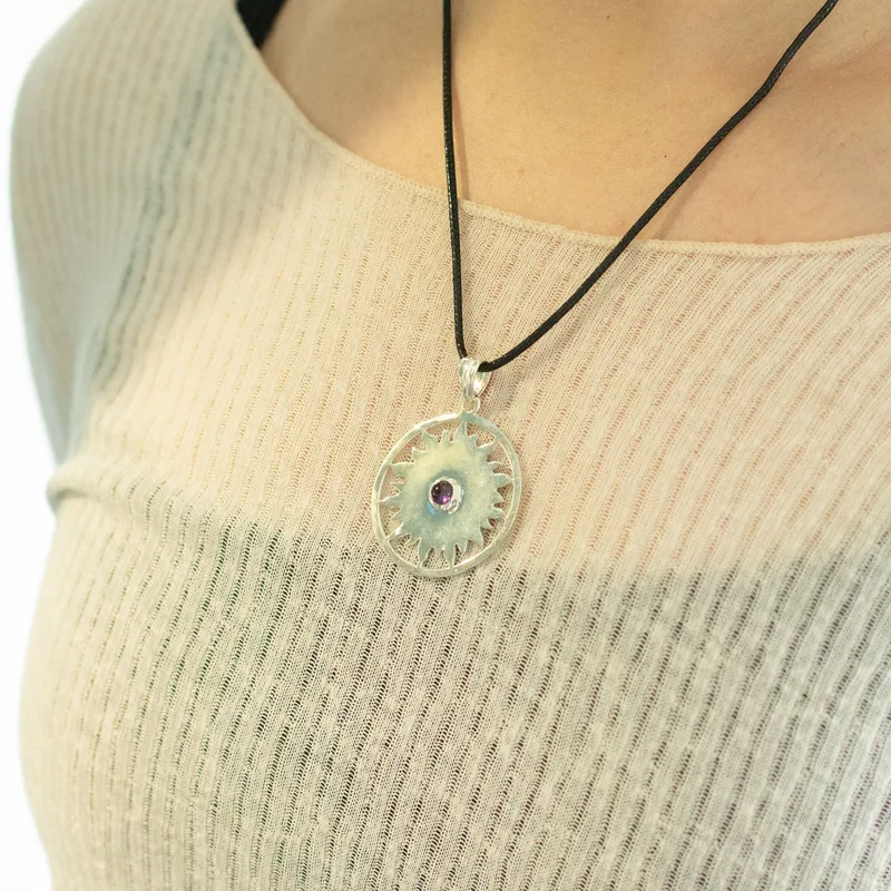 Indian Devotional Pendant Argento Plated Sun Worship Amethyst — foto 2