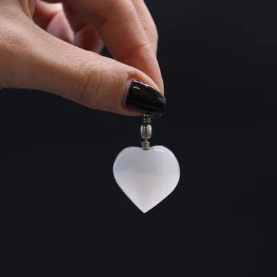 Selenite Heart Pendant — foto 3