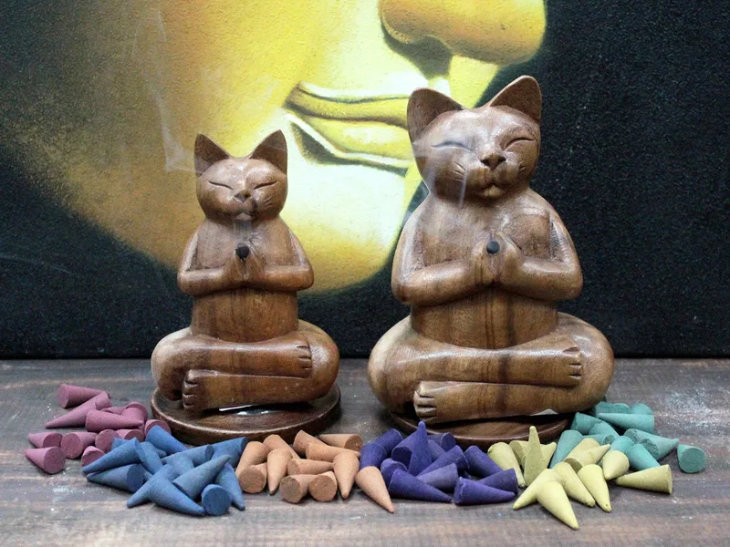 Wooden Carved Incenso Burners Med Yoga Cat — foto 3