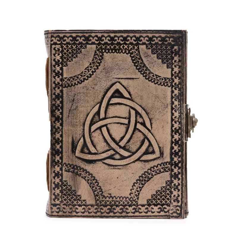 Circle Triquetra Esoteric Notebook Red Tan 200 pages Stich Edge 17.5x12.5x3cm — foto 1