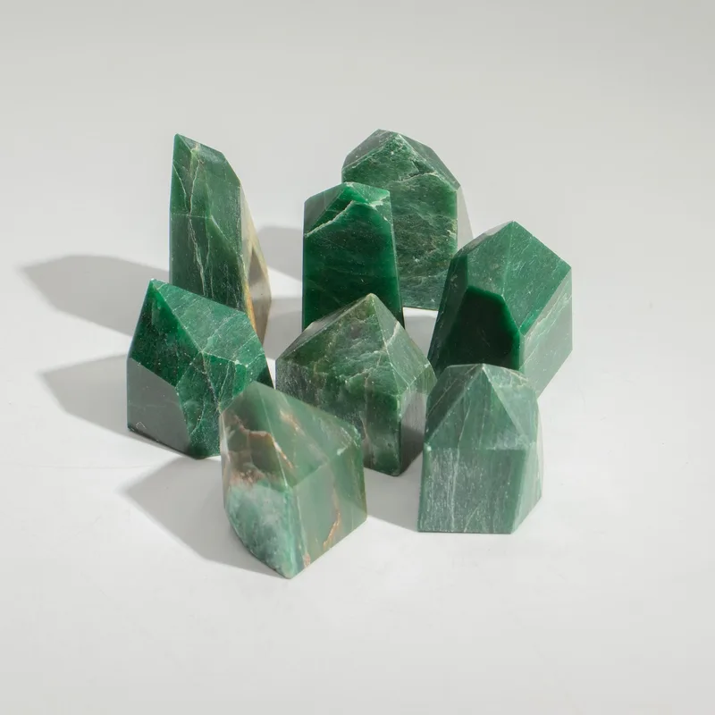 Gemstone Points approx 6cm Indian Jade — foto 2