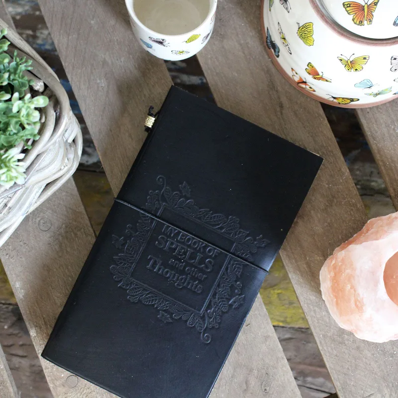 Fatto a mano Leather Journal My Book of Spells and other Thoughts Nero — foto 3