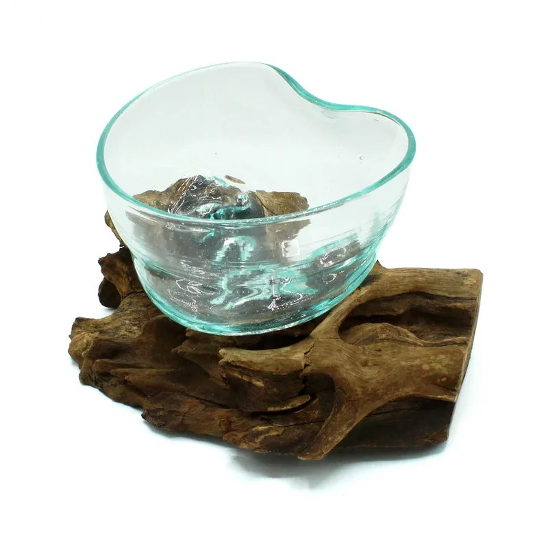 Molten Glass Arfully Misshapen Bowl on Legno — foto 2