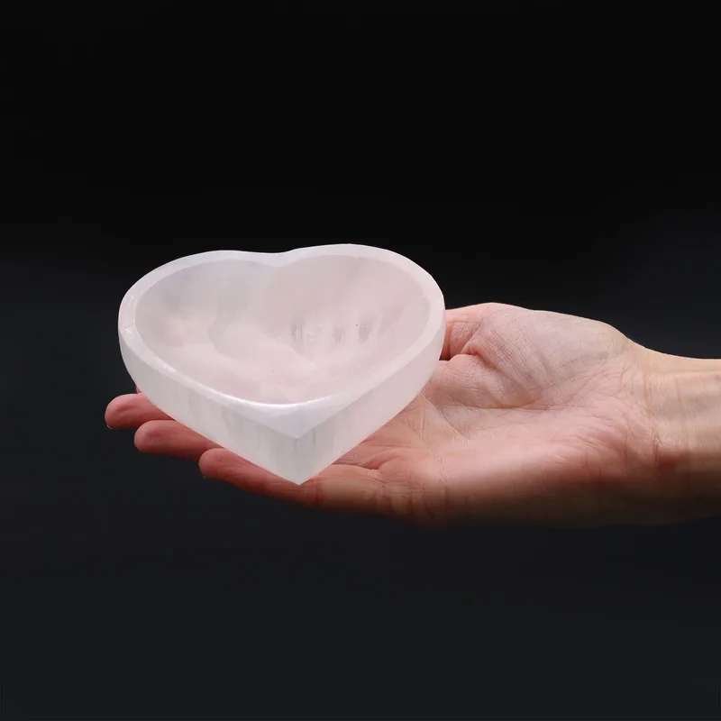 Selenite Heart Bowl 10cm — foto 1