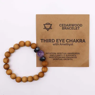 Bracciale in Legno di Cedro e Ambra con Chakra dell'Occhio Chiaro — foto 3