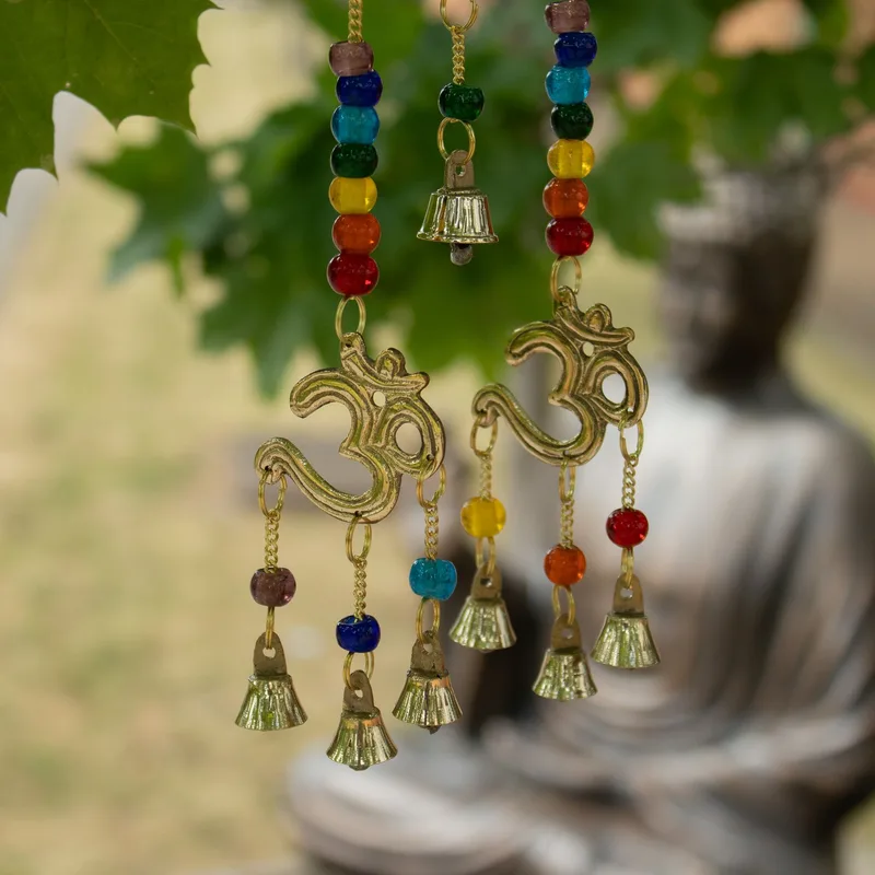 Indian Chimes Brass Om with Chakra Beads 7 Bells 9.5x32cm — foto 5