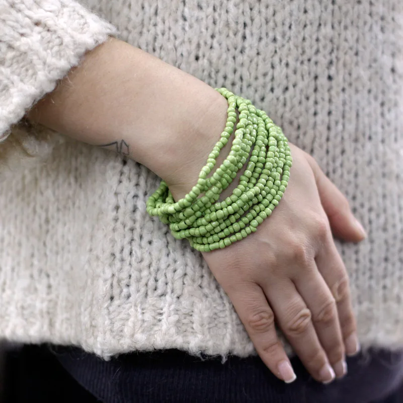 Multi-Bead Bangle Wooden Clasp - Asst Colours — foto 2