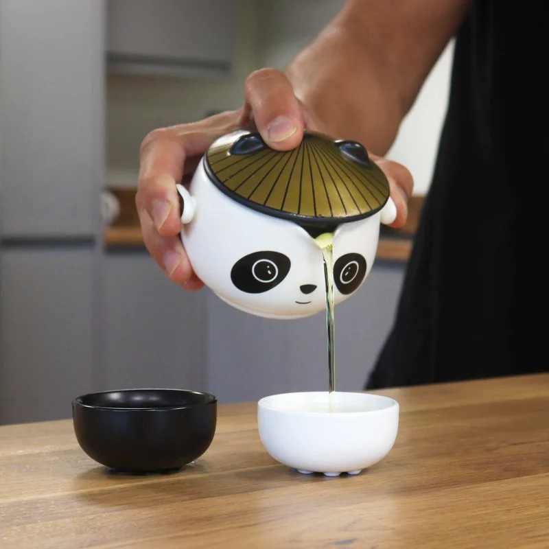 Kung Fu Panda Teapot Set Two Cups Travel Pack — foto 4
