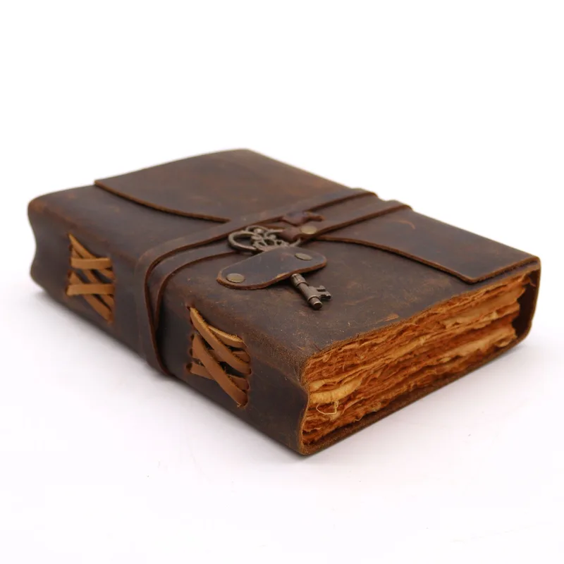 Oiled Leather & Key - 200 pages decle-edged - 13x18cm — foto 3