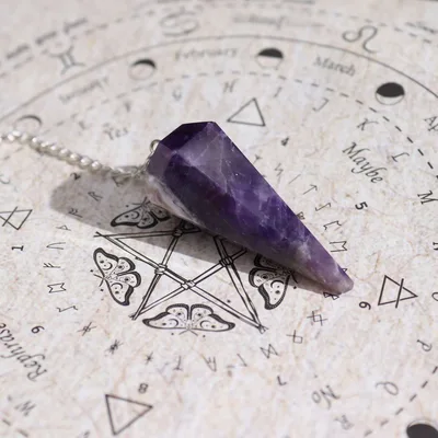 Ancient Witch Spell Incenso - Seduction - Amethyst Pendulum — foto 2