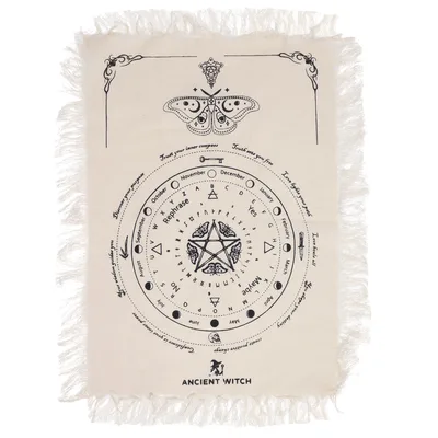 Ancient Witch Pendulum Divination Cloth - Mystic Moth - Naturale & Nero