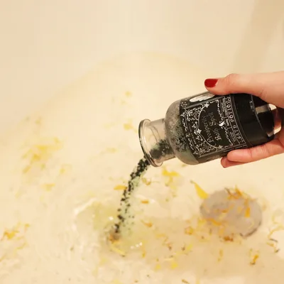 Ancient Witch Bagno Spell Potion & Aventurine Crystal Amulet Prosperity — foto 5