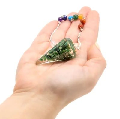 Orgonite Power Chakra Pendulum - Verde Aventurine — foto 1