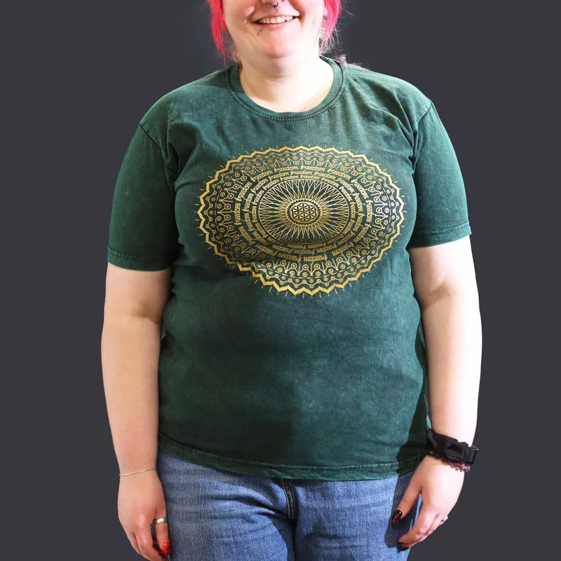 Nomad Sari Stonewashed Cotton T-Shirt – Mandala – Verde – XL