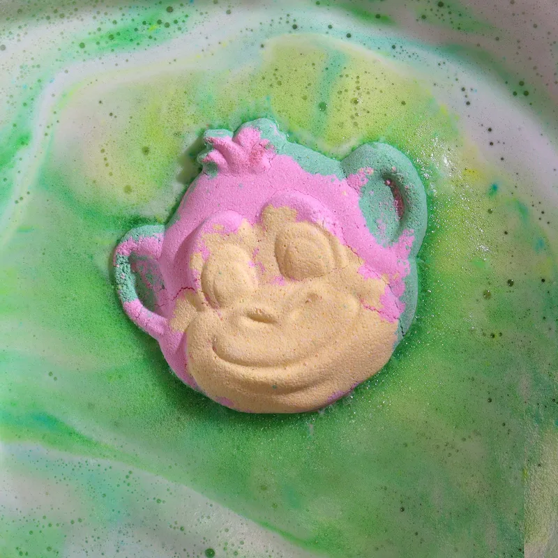 Monkey Bathbomb 90g - Guava & Strawberry — foto 5