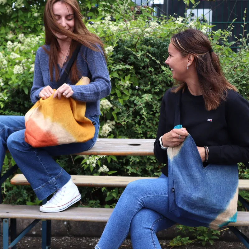 Soft Blend Shoulder Tote Denim Blu — foto 1