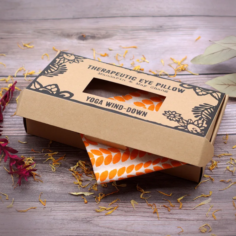 Agnes & Cat Eye Pillow - Yoga wind-down — foto 1