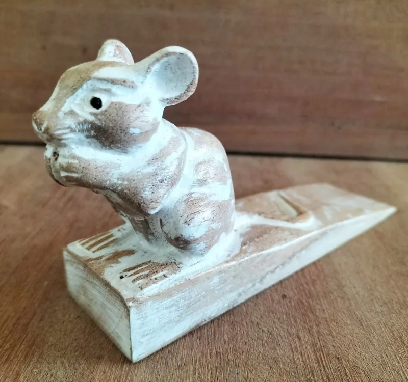 Hand carved Doorstop Dormouse — foto 2