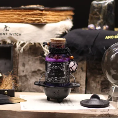Ancient Witch Bagno Spell Potion & Rosa Quartz Crystal Amulet Love — foto 3