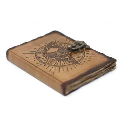 Leather Pentagon & Skull with Burns Detail Notebook — foto 1