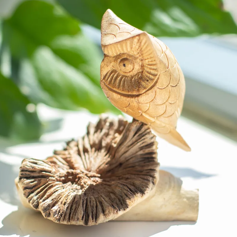 Fatto a mano Parasite Legno Art Carving Owl Watching — foto 2