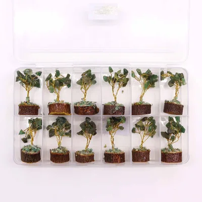 Mini Gemstone Trees On Legno Base - Verde Aventurine (15 stones) — foto 5