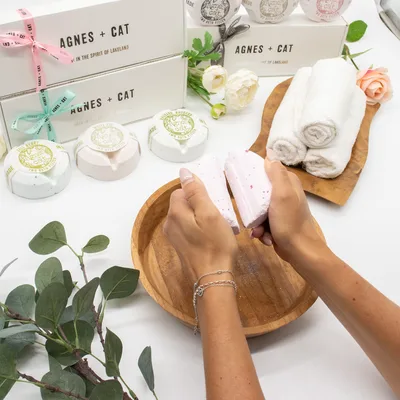 Agnes + Cat Secret Garden Bagno Fizzer Gift Set — foto 4