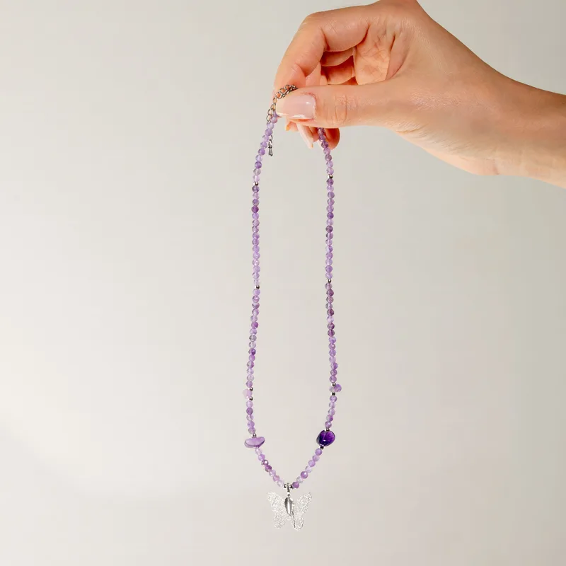 Collana di Ambra Nymfa con Ciondolo Farfalla Reale e Foglia Vera — foto 4