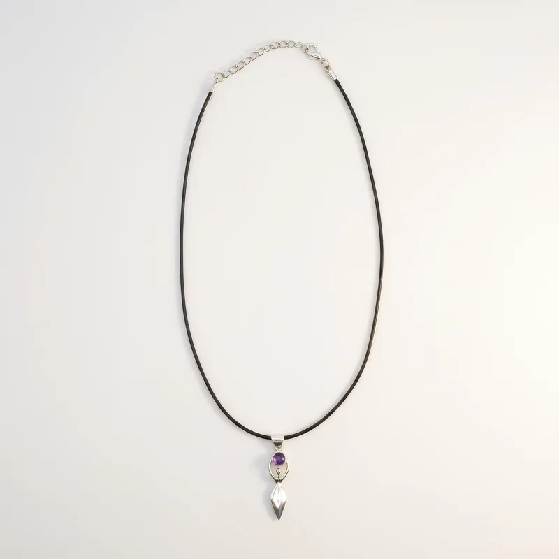 Indian Devotional Pendant Argento Plated Goddess Amethyst