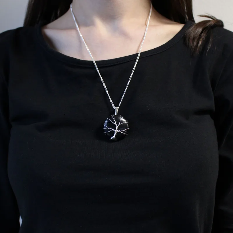 Albero of Life Gemstone Necklace Nero Onyx