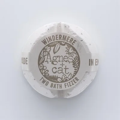 Agnes + Cat Bagno Fizzer - Windermere — foto 1