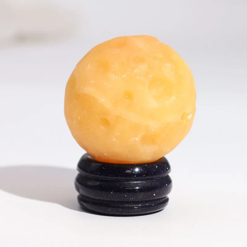 Yellow Jade Planet on a Sola Goldstone Stand 40mm — foto 2