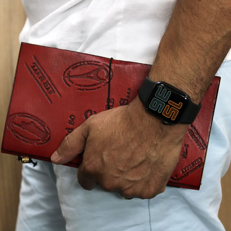 Fatto a mano Leather Journal- The Adventure Begins - Red - (80 pages)