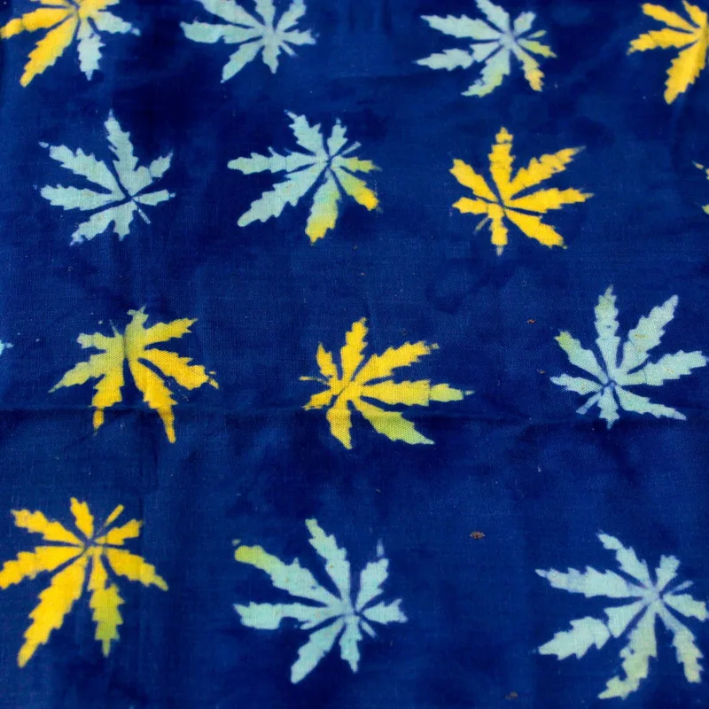 Bali Block Print Sarong Tropical Leaves — foto 6