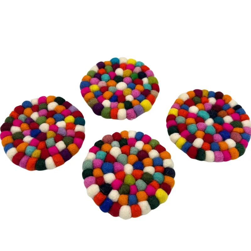 Felt Ball Round Coasters 10cm Multi colour Set of 4) — foto 2