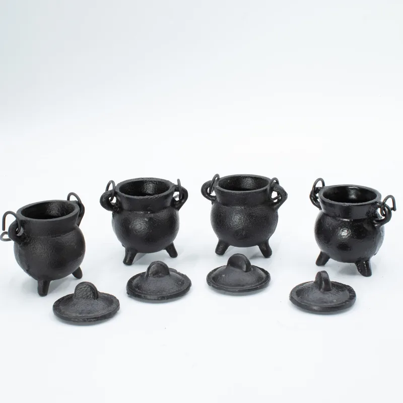 Extra Small Cast Iron Cauldrons 5x7cm — foto 3