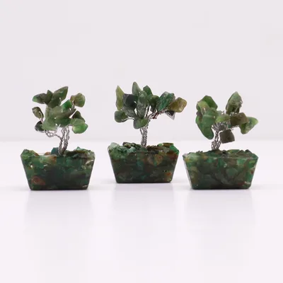 Mini Gemstone Trees On Orgonite Base - Verde Aventurine (15 stones) — foto 3
