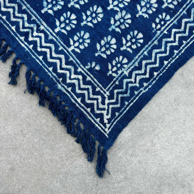 Fatto a mano Indigo Throw 170x120cm Chhota Fiore — foto 2